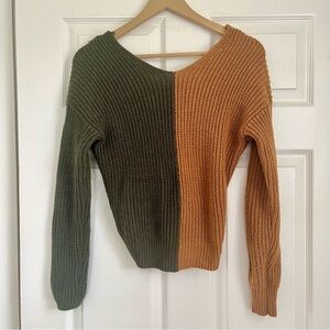 Open Back No Boundaries Green and Gold Sweater Women’s XS